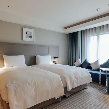 Greet Inn Kaohsiung Bagian luar foto
