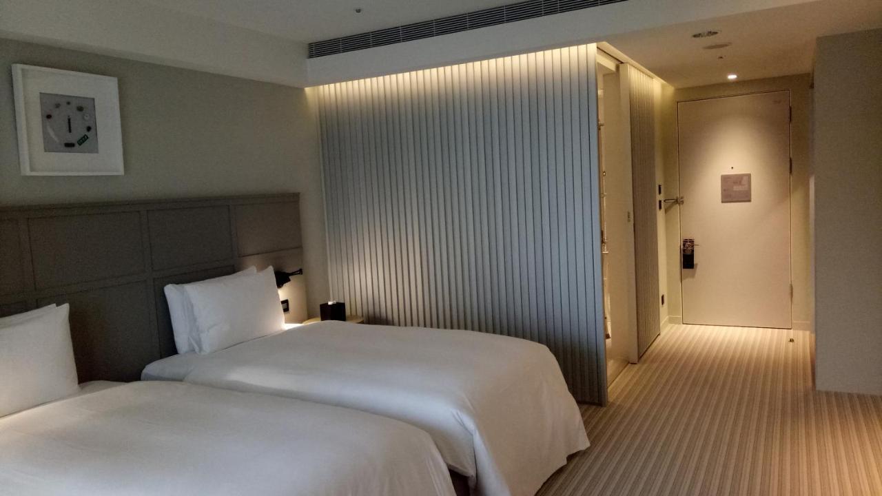 Greet Inn Kaohsiung Bagian luar foto